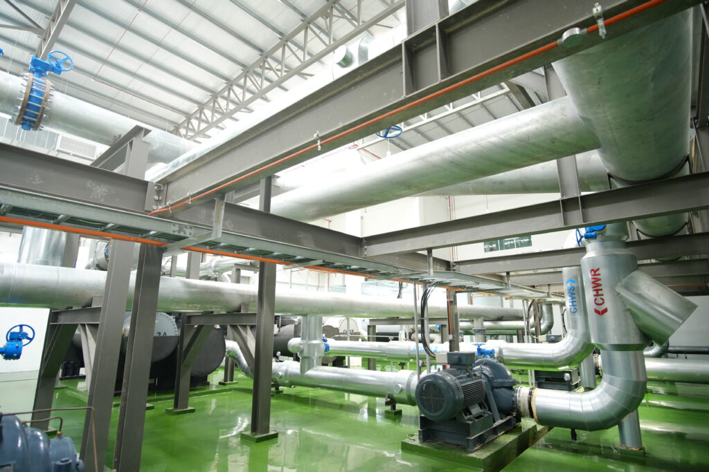 When to Retrofit or Replace a Chiller Plant in Singapore